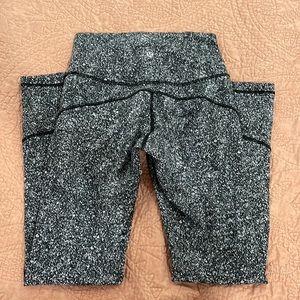 Lululemon Leggings 25” size 4